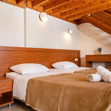 Ilyssion Holidays Apartman