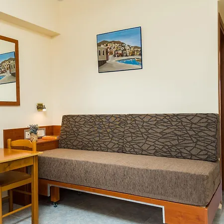Ilyssion Holidays Apartment *